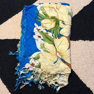 Tropical printed scarf